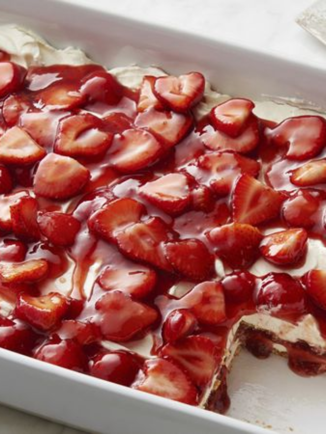 imageStrawberry Cheesecake Lasagna